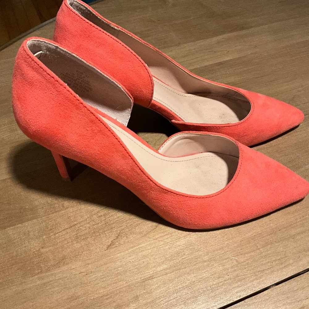 Coral chic